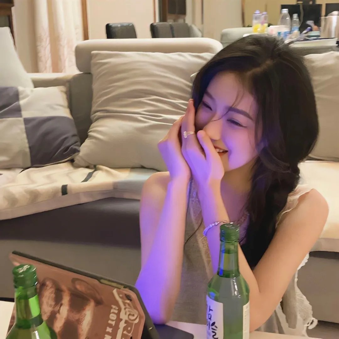奥莱